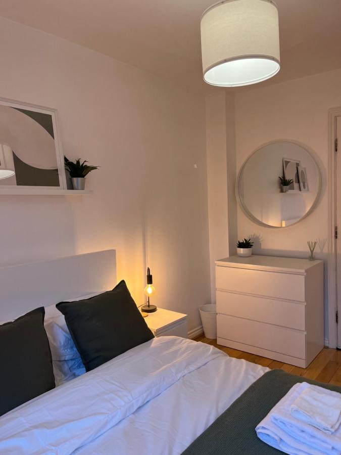 Homely 2 Story Cathedral City Apartment Durham Dış mekan fotoğraf