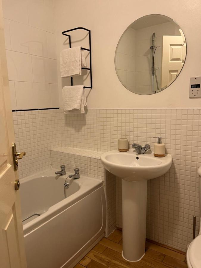 Homely 2 Story Cathedral City Apartment Durham Dış mekan fotoğraf